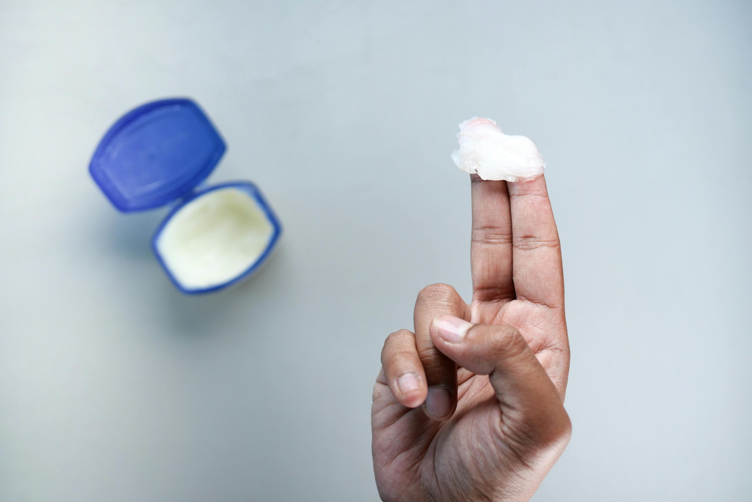 Vaselina, Para Quê Serve ? pexels towfiqu barbhuiya 3440682 13800736