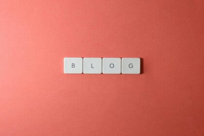 8 Formas Comprovadas de Monetizar Seu Blog em 2026 destaque monetizar com blogs, formas de ganhar dinheiro com blogs.